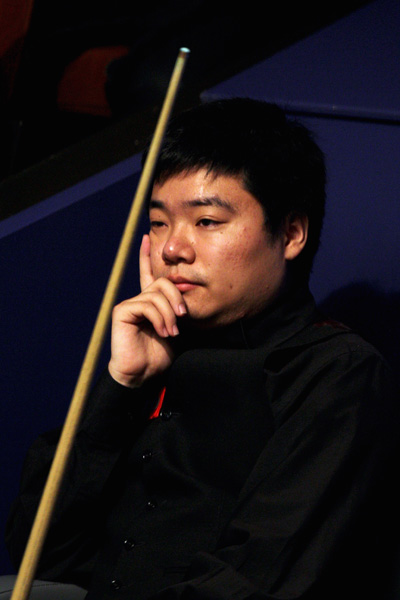 在比赛初期 在比赛初期