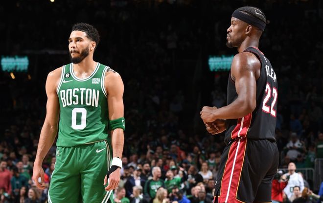 激烈的足球 激烈的足球