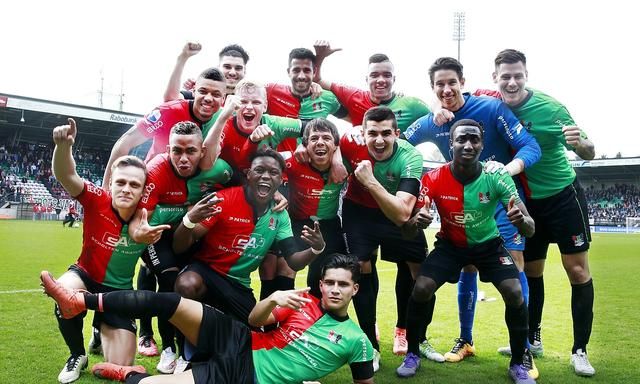 运会女子甲 运会女子甲